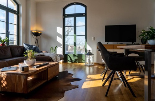 Mockern Apartment | Discover König Albert Residenz: Family-Friendly Retreat