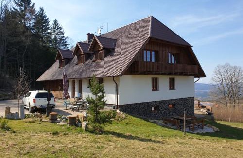 Hojsova Straz House | Cozy König-in: Pet-Friendly Stay with Oceanfront Views