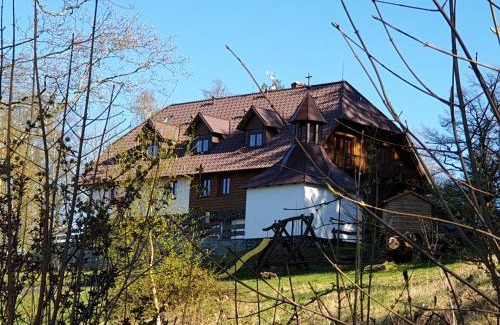 Hojsova Straz House | Cozy König-in: Pet-Friendly Stay with Oceanfront Views