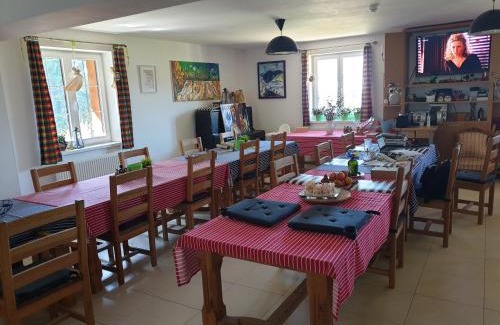 Hojsova Straz House | Cozy König-in: Pet-Friendly Stay with Oceanfront Views
