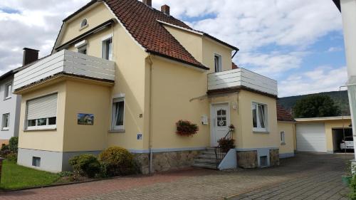 Rinteln Apartment | Pet-Friendly Köster & Hahnemann: A Family Retreat