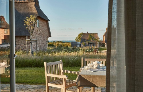 Nieby House | Relax at Künstlerkate Herbststurm with Ocean Views