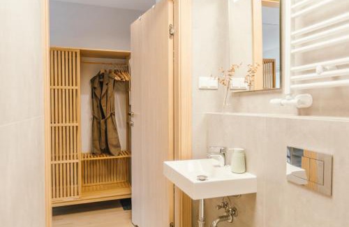Warszawskie Apartment | Kątowa Studio - Sauna, AC, balcony