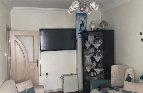 Gaziosmanpasa House | Cozy KıRıK: Pet and Child Friendly Retreat