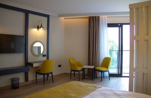 Arsuz Hotel | Top-Rated Kıyı Park Hotel: Family-Friendly with Dining Options