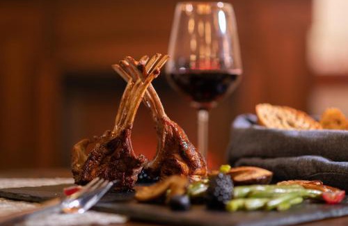 Nagyhuta Hotel | Discover Kőkapu Vadászkastély: Family-Friendly Hotel & Spa