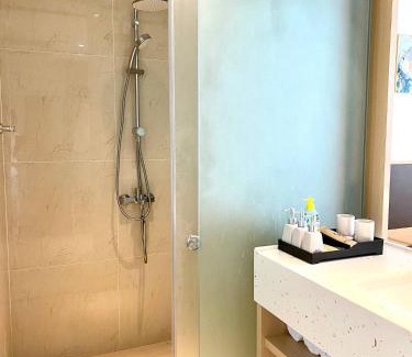 Khanh Hoa Hotel | Cozy K' Apartment with Ocean View Near Cam Ranh Airport