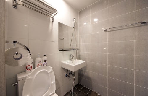 Namyeong-dong House | Eco-Friendly K-Grand Hotel Seoul with Family Amenities