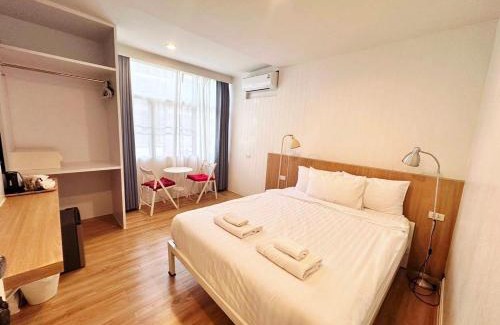 Khlong Toei Nuea Hotel | Discover K Home Asok: Family-Friendly with Great Reviews