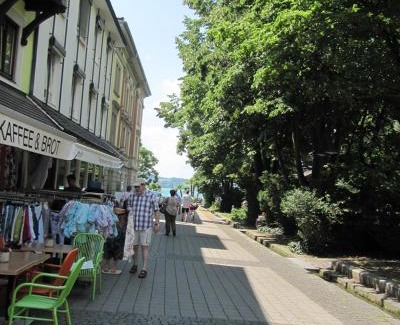 Ueberlingen House | Cozy K-Hotel (Grüner Baum) with Oceanfront Views