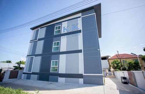 Bang Phli Apartment | Cozy K&K Apartment: Child-Friendly Comfort Awaits You
