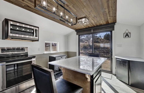 Center Point House | Discover K Loma Vista with Scenic Hill Country Views