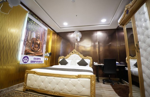 Manikonda Hotel | Eco-Friendly Retreat at K N Gupta Group Of Hotel Castle