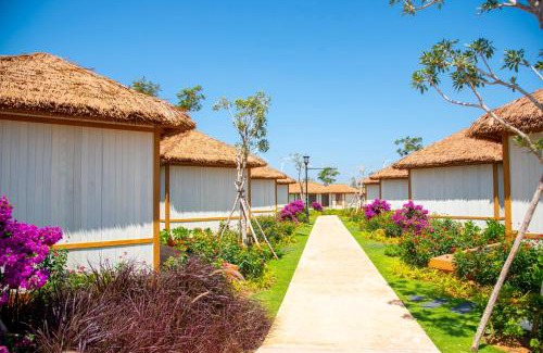 Phan Thiet Resort | Relax at K-Town Resort Phan Thiet with Pool and Spa
