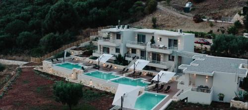 Igoumenitsa Apartment | Discover K Villas: Oceanfront Retreat with 9.8 Guest Rating