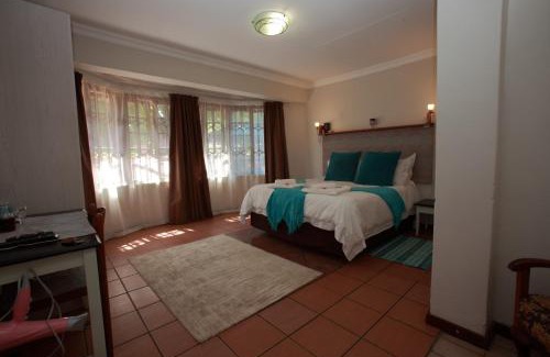 Kaapsehoop House | Inviting Stay at Kaapsche Hoop Gastehuis - 4 Star Retreat