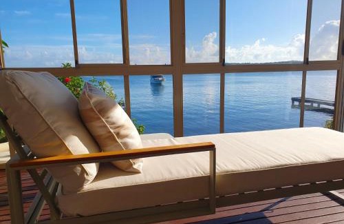 Sunshine House | Pet-Friendly Kabine Waterfront Lakehouse in Sunshine