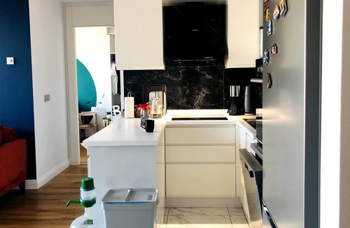 Kadikoy Apartment | Comfortable Kadıköy Apartment with Pool & Family-Friendly Amenities