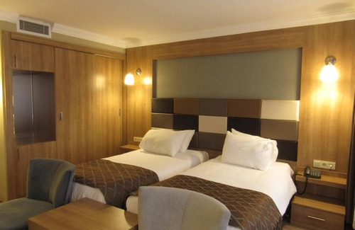 Kadikoy Bed & Breakfast | Discover Kadıköy Park Suites with Kitchen & Breakfast Service