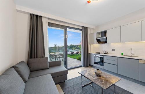 Cesme Hotel | Discover Kadagan Suites Ayasaran: Oceanfront Bliss Awaits