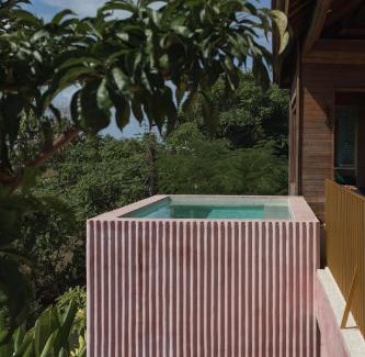 Pecatu Villa | Elegant Kado Kubu Villa with Sky Pool & Ocean Views