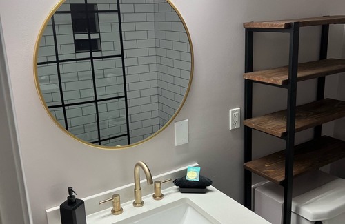 Brevard Apartment | Discover Kaedin’s Cave: Pet-Friendly Retreat in Brevard