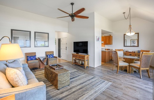 Lihue Condo | Oceanfront Kaha Lani Resort #325 - Rated 9.6/10 with Free Wifi