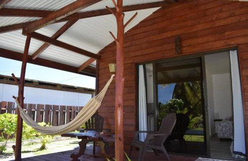 Rangiroa House | Pet-Friendly Bungalow Kahaia Lodge with Ocean Views