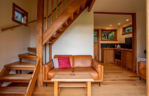 Franz Josef Glacier Hotel | Discover Kahere Retreat: Top-Rated Getaway with Hot Tub