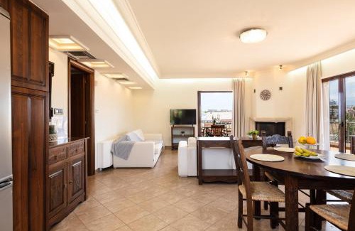 Analipsi Apartment | Pet-Friendly Kahlua Bay Apartments with Oceanfront Views
