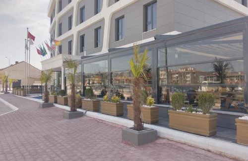 Suluova Hotel | Pet-Friendly Kahra Otel: 4-Star Stay with Top Amenities