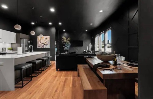 Cedars House | KAI Aayan Modern 4 story home w/downtown views