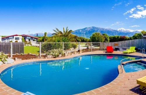 Kaikoura Resort | Top-Rated Kaikoura TOP 10 Holiday Park with Ocean Views