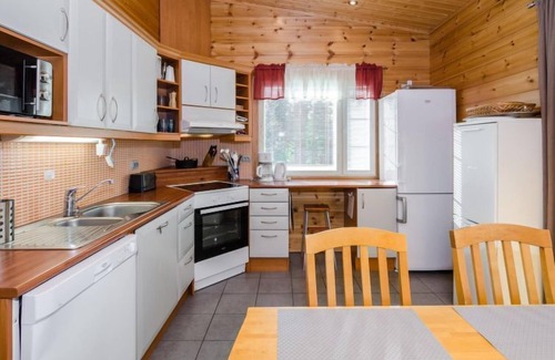 Koli National Park House | Relaxing Retreat at Kainaloranta with Lake Views & Spa