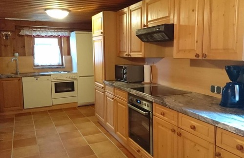 Pichl-Preunegg House | Kainerhütte - holiday home/3 bedrooms/shower or bath, toilet