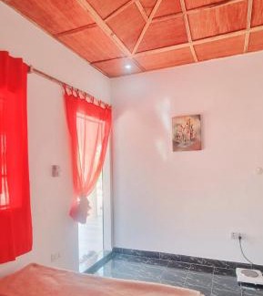 West Coast Division House | Discover KAIRO: Pet-Friendly Retreat for Family Getaways