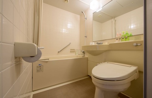 Asamushi Onsen House | Experience Kaisenkaku: Exceptional Amenities & Top Reviews