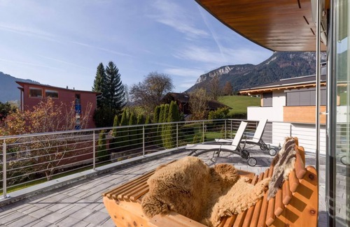 Soell Apartment | Cozy Kaiser Chalet for 6 - Ideal Family Getaway in Nature