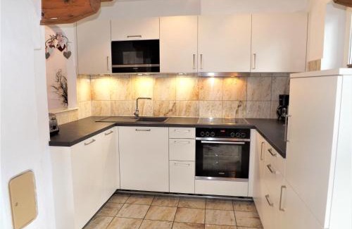 Scheffau am Wilden Kaiser Apartment | Oceanfront Kaiser Suite: Family-Friendly Retreat in Scheffau