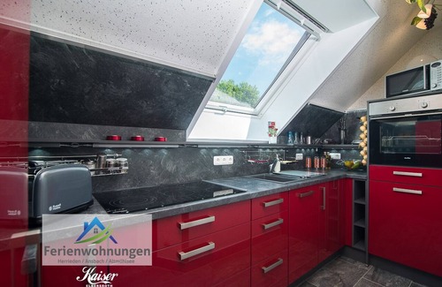 Elbersroth Apartment | Discover Kaiser's Plateau 5: Relax in Scenic Franconia