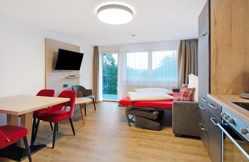 Hoechenschwand Apartment | Family-Friendly Kaiserchalet with 9.5/10 Guest Rating