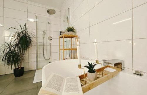 Dinkelsbuehl Apartment | Family-Friendly Kaiserin Sisi with Oceanfront Amenities