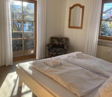 Eggstatt Apartment | Discover Pet-Friendly Comfort at Kaiserreich Hotel
