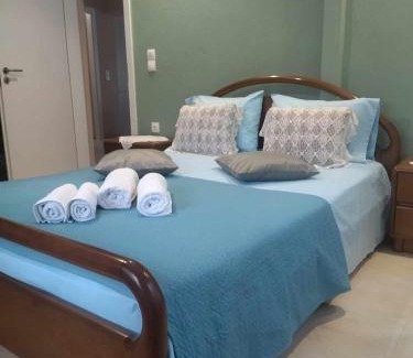 Kozani Apartment | Kaite House: Guest Rated 9/10 & Pet Friendly Comfort