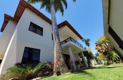 Lagoa Funda House | Experience Kaizuka: Poolside Retreat with Ocean Views