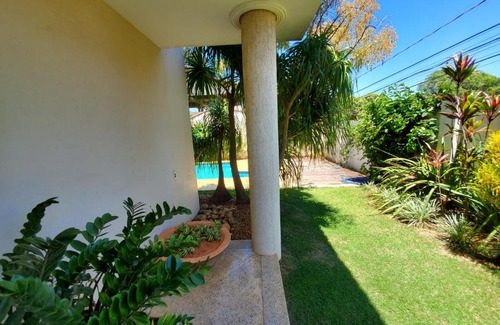 Lagoa Funda House | Experience Kaizuka: Poolside Retreat with Ocean Views