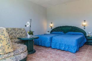 El Albir Hotel | Relax at KAKTUS Hotel Albir with Oceanfront Amenities
