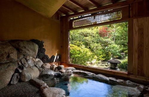 Saga Hotel | Discover Kakureisen: 4-Star Hotel with Hot Tub Amenities