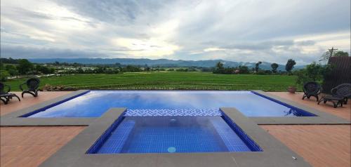 Canloan City House | Relax at Kalaparan Farm House with Pool & Family-Friendly Fun