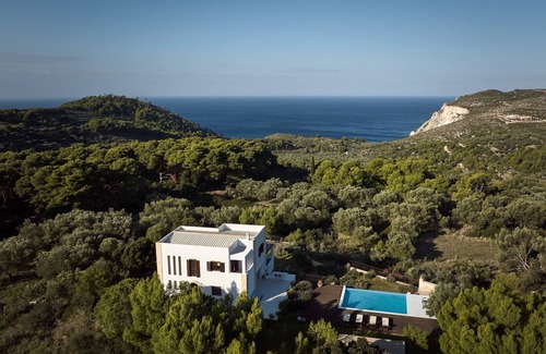 Kerion Villa | Discover Kalas Seaview Residence: A Serene Retreat